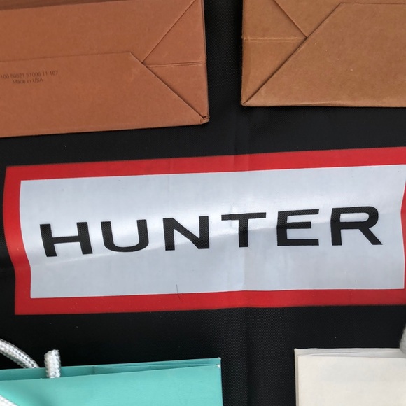 FIVE DESIGNER BAGS - Picture 4 of 6